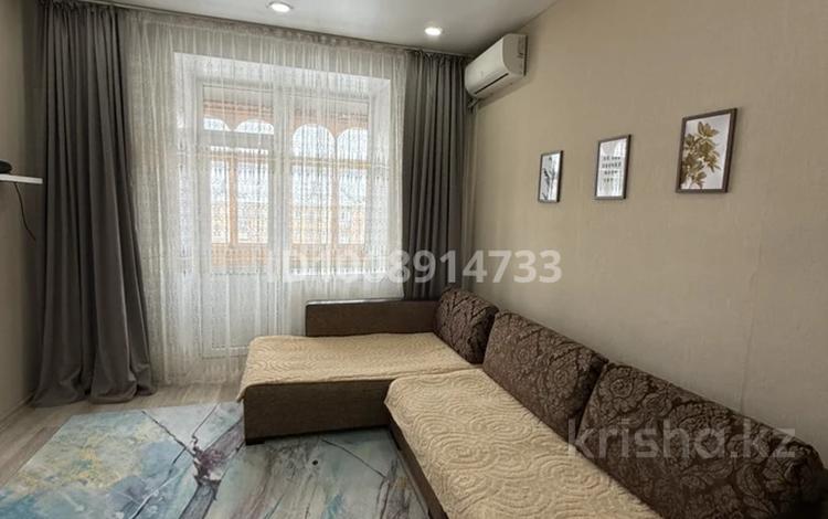 2-комнатная квартира · 55 м² · 5/5 этаж, Нурмагамбетова 48 за 200 000 〒 в Усть-Каменогорске — фото 4