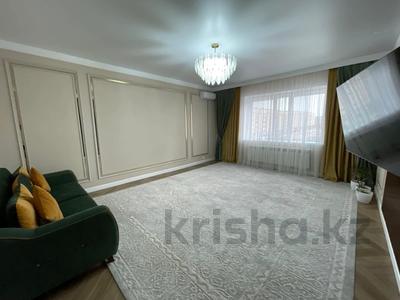 4-бөлмелі пәтер · 135 м² · 4/5 қабат, Алтын орда ш/а., Мангилик ел, бағасы: 56.9 млн ₸ в Актобе, мкр. Алтын орда