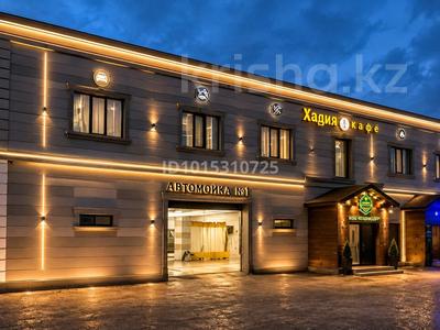 Еркін, кеңселер, дүкендер мен бутиктер, қоймалар, қоғамдық тамақтану орны, сұлулық салондары, фитнес және спорт, медорталықтар мен дәріханалар, білім орталықтары, ойын-сауық, конференц-залдар, кабинеттер және жұмыс орындары, студиялар · 73 м², бағасы: 400 000 ₸ в Астане, Нура р-н