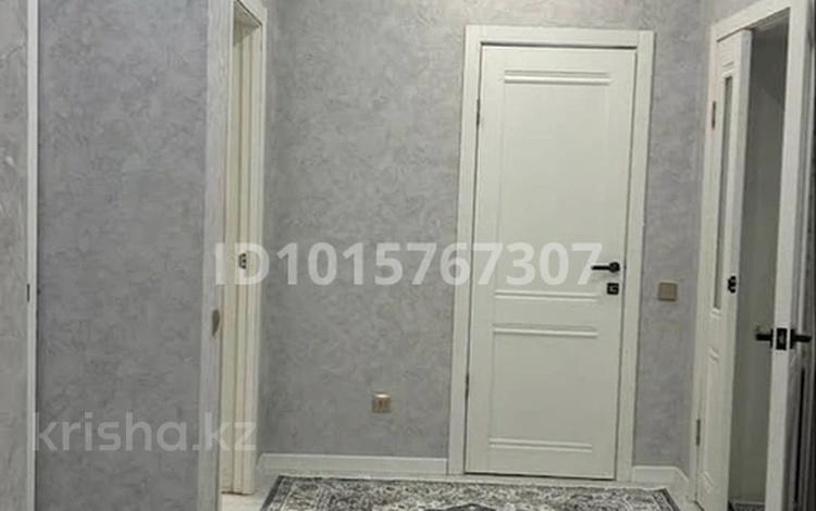 2-комнатная квартира · 72.5 м² · 2/5 этаж, мкр. Алтын орда, ​Батыс 2 микрорайон 47г за 250 000 ₸ в Актобе — фото 2
