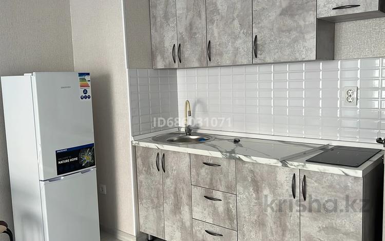 1-комнатная квартира · 30 м² · 2/9 этаж, мкр Аккент за 190 000 ₸ в Алматы, Алатауский р-н — фото 18