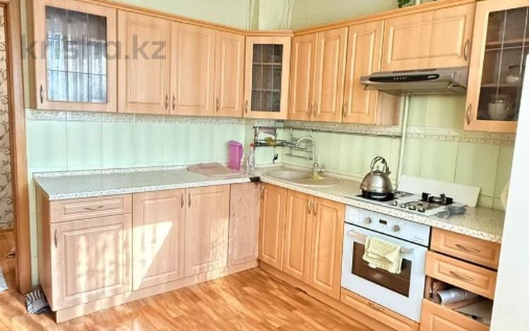 3-комнатная квартира · 72 м² · 1/9 этаж, мкр Алмагуль, жарокова за 51.5 млн ₸ в Алматы, Бостандыкский р-н — фото 3