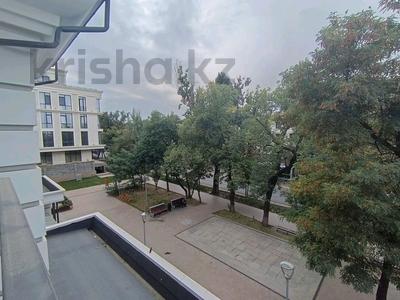 Свободное назначение, офисы, магазины и бутики, салоны красоты, фитнес и спорт, медцентры и аптеки, образование, развлечения, конференц-залы, кабинеты и рабочие места, студии · 60 м² за 853 000 ₸ в Алматы, Медеуский р-н