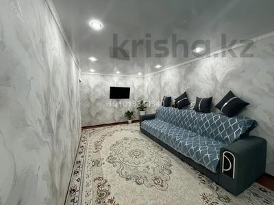 2-комнатная квартира · 43.8 м² · 4/5 этаж, 3 мкрн — Аль-Асад маг за 8 млн ₸ в Жанатасе