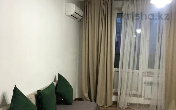 2-комнатная квартира · 54 м² · 18/19 этаж, Брусиловского 167 за 270 000 ₸ в Алматы, Алмалинский р-н — фото 2