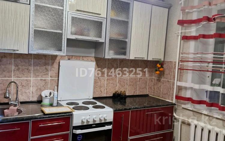 4-комнатная квартира · 83 м² · 4/5 этаж, Камзина 14 за 19 млн 〒 в Аксу — фото 2