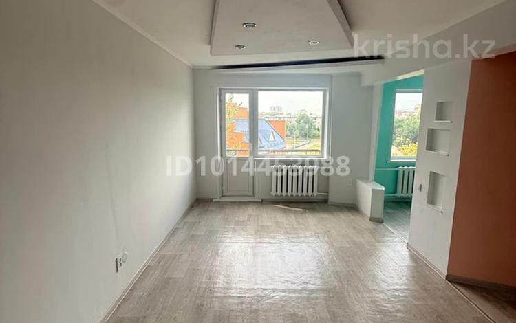 1-бөлмелі пәтер · 32 м² · 5/5 қабат, Казахстан 81, бағасы: 11.5 млн ₸ в Усть-Каменогорске — фото 2