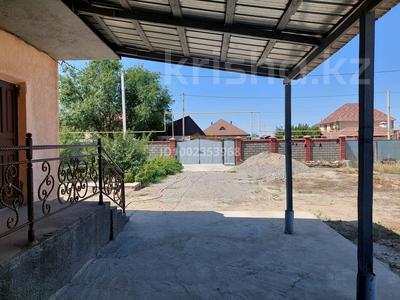 Отдельный дом · 2 комнаты · 100 м² · 8 сот., Шакен Айманова 8 — Тәуелсіздік за 33.5 млн 〒 в Коянкусе