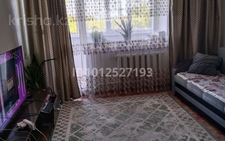 3-бөлмелі пәтер · 68 м² · 2/3 қабат, Кирпичный завод 6, бағасы: 9 млн ₸ в Семее — фото 2