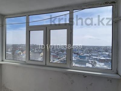 2-комнатная квартира · 52 м² · 9/9 этаж, мкр 12 25 — Сбоку от отеля "Дастан" за 12 млн 〒 в Актобе