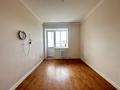 2-комнатная квартира · 63 м² · 5/9 этаж, Иманбаева 5 — Гумар Караш за 33 млн ₸ в Астане, р-н Байконур — фото 2