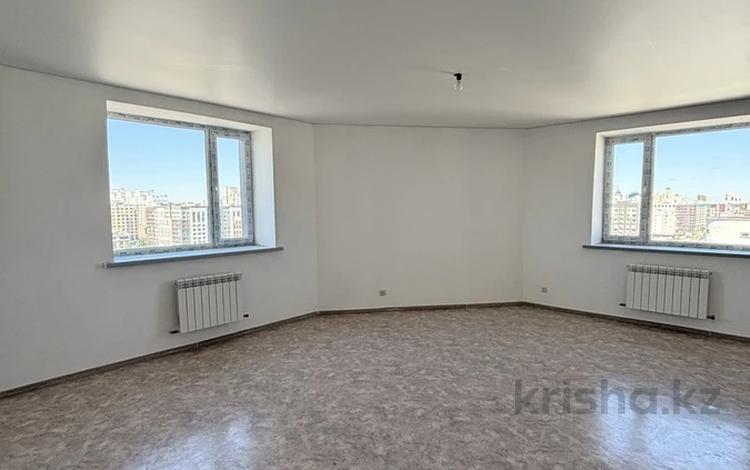 3-комнатная квартира · 119 м² · 11/13 этаж, Бухар жырау 32 за 53 млн ₸ в Астане, Есильский р-н — фото 2
