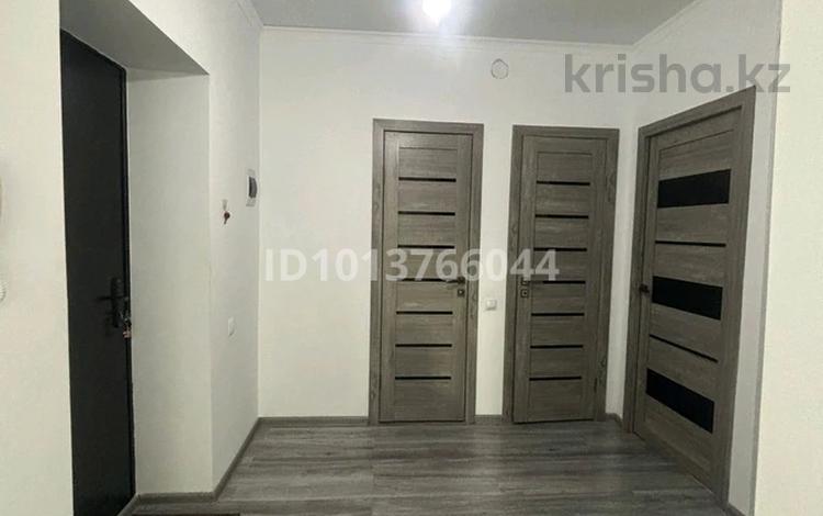 1-бөлмелі пәтер · 55.5 м² · 2/6 қабат, мкр. Алтын орда, Д 48г Корп 2, бағасы: 20 млн ₸ в Актобе — фото 2