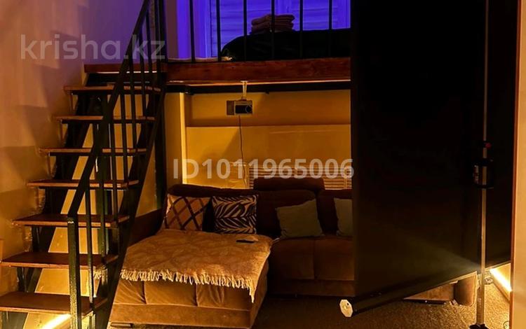 1-бөлмелі пәтер · 35 м² · 1/12 қабат, Шевченко 85, бағасы: 18 000 ₸ в Алматы, Алмалинский р-н — фото 2