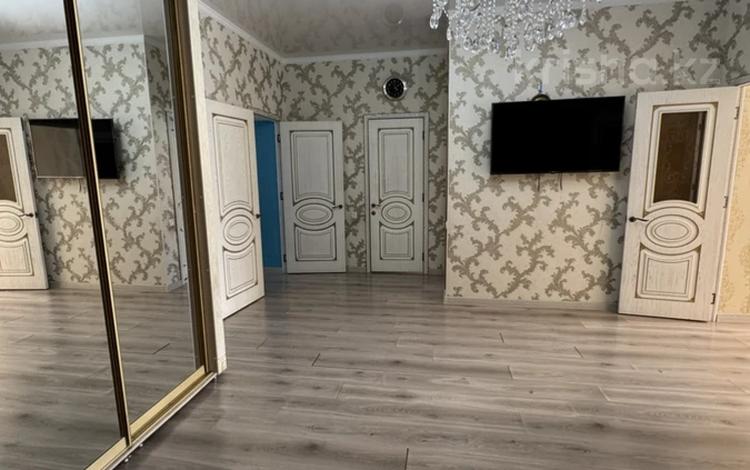 3-комнатная квартира · 118 м² · 9/10 этаж, Баишева за 40.9 млн ₸ в Актобе — фото 2