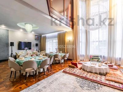 Дом · 3 комнаты · 450 м², мкр Комсомольский 52 за 30 000 〒 в Астане, Есильский р-н