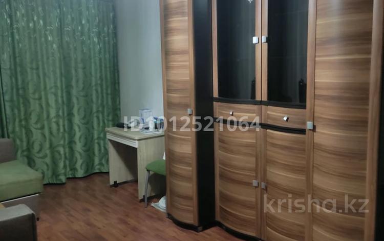 1-бөлмелі пәтер · 33.3 м² · 1/5 қабат, Карима Сутюшева 49 — магазин Рахмет, бағасы: 15.5 млн ₸ в Петропавловске — фото 2