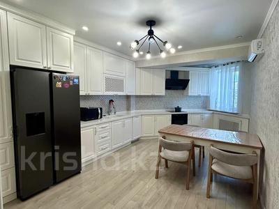 3-бөлмелі пәтер · 102.4 м² · 5/10 қабат, Янушкевича 14/17, бағасы: 90 млн ₸ в Алматы, Медеуский р-н