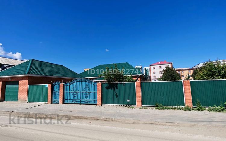 Часть дома · 5 комнат · 180 м² · 7 сот., Актау 577 — 11 Микрорайон за 75 млн ₸ в Актобе, мкр Москва — фото 3