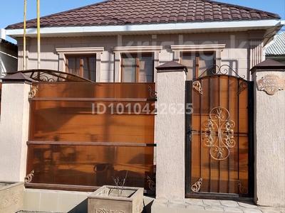 4 комнаты · 20 м² · 1 этаж, мкр Атырау, Досымова 57 за 5 000 〒