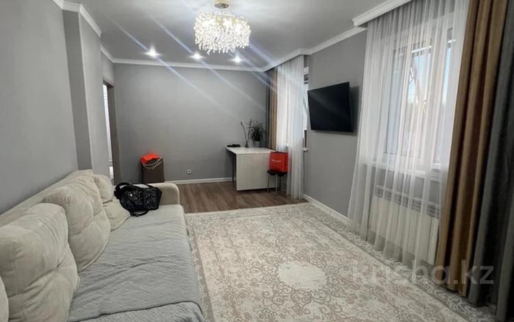 2-бөлмелі пәтер · 60 м² · 2/22 қабат, Александр Бараев 18/1 — Валиханова, бағасы: 38 млн ₸ в Астане, р-н Байконур — фото 2