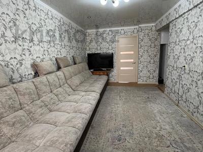 3-комнатная квартира · 59 м² · 5/5 этаж, Абая 5/2 за 21.1 млн 〒 в Усть-Каменогорске