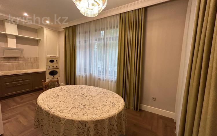 4-комнатная квартира · 150 м² · 1/6 этаж, мкр Казахфильм, Рахмадиева 4 за 280 млн ₸ в Алматы, Бостандыкский р-н — фото 30