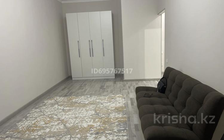 1-комнатная квартира, 43 м², 6 этаж помесячно, Е-36 5