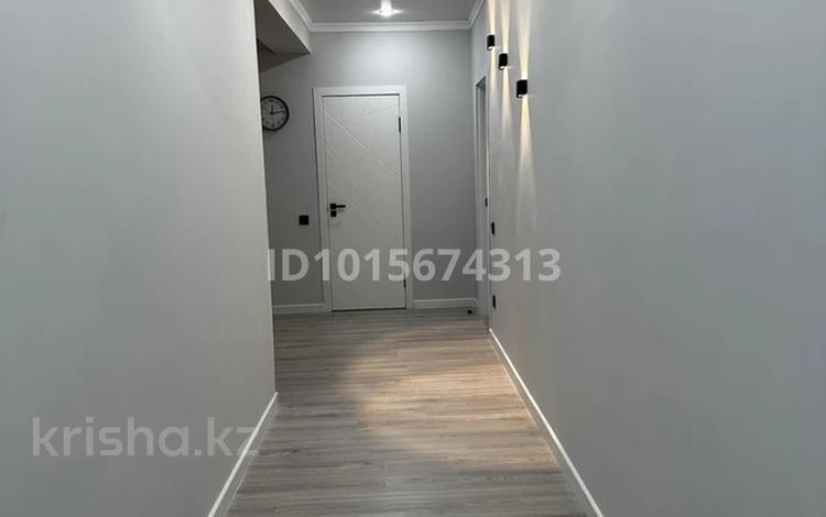 3-комнатная квартира · 76 м² · 5/10 этаж, мкр Шугыла — Алтын орда 6/66 за 350 000 ₸ в Алматы, Наурызбайский р-н — фото 2