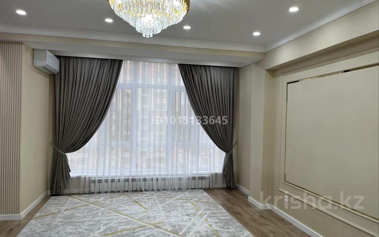 2-бөлмелі пәтер · 70 м² · 5/9 қабат, Нұрсая ш/а., Абулхайырхана 51 А — шамелова, бағасы: 37.5 млн ₸ в Атырау, мкр Нурсая — фото 2
