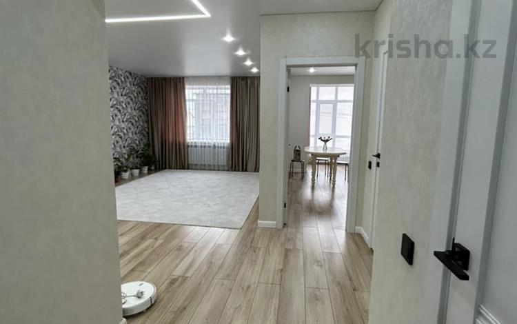 3-бөлмелі пәтер · 87 м² · 2/4 қабат, Кызылжарская с3, бағасы: 37.5 млн ₸ в Уральске — фото 2