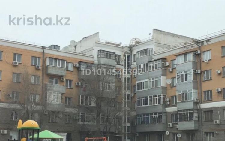 3-комнатная квартира · 95 м² · 4/6 этаж, мкр Нурсая, Курмангазы 5 — Курмангазы-Владимерская за 300 000 ₸ в Атырау — фото 2