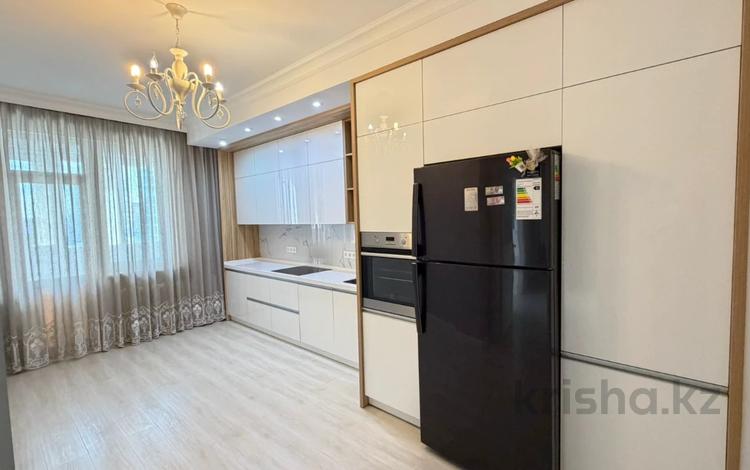 4-комнатная квартира · 165 м² · 9 этаж, Достык 13/2 — Байтерек! за 90 млн ₸ в Астане, Есильский р-н — фото 13