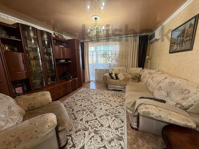 4-комнатная квартира · 75 м² · 4/9 этаж, проспект Абая Кунанбаева 80 за 19.5 млн 〒 в Шахтинске