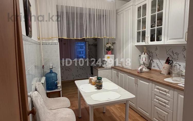 4-бөлмелі пәтер · 94 м² · 3/5 қабат, 26-й мкр 32, бағасы: 25 млн ₸ в Актау — фото 2