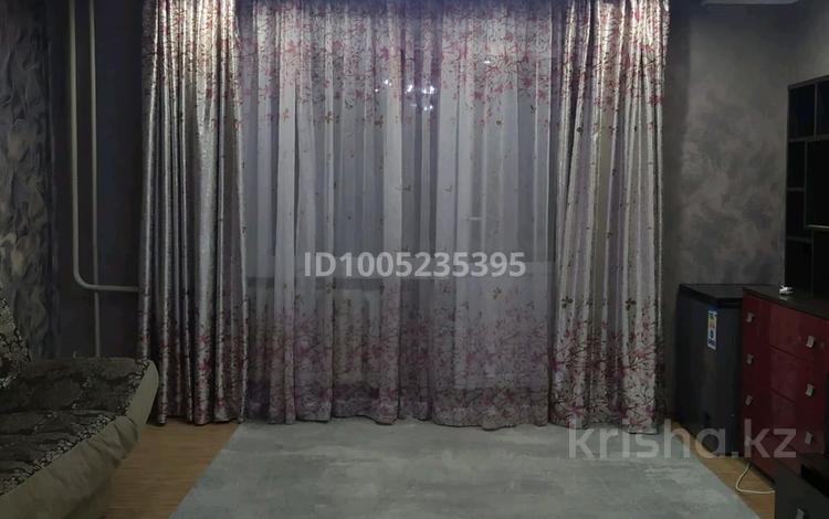 4-комнатная квартира · 82 м² · 4/9 этаж, Турксибская 53 — Малая Китайка за 36.5 млн 〒 в Семее — фото 2