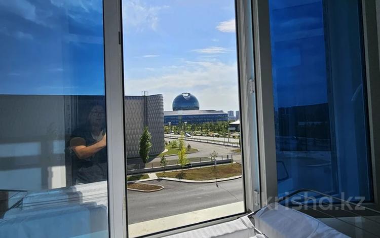 1-комнатная квартира · 38 м² · 3/8 этаж, Туркестан 34Б за 280 000 ₸ в Астане, Есильский р-н — фото 2