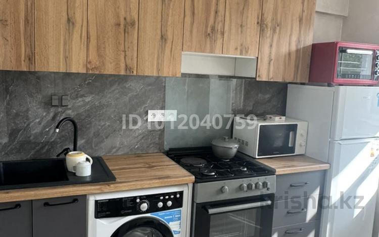 1-бөлмелі пәтер · 38 м² · 5/5 қабат, мкр Коктем-1 30 — напротив школы #138, бағасы: 38.5 млн ₸ в Алматы, Бостандыкский р-н — фото 2