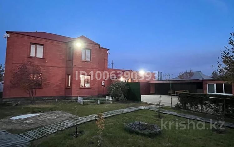 Отдельный дом · 6 комнат · 280 м² · 10 сот., Асенбай Калкабекулы 10/1 — Перед мостом в п. Тайтобе, направо за 155 млн 〒 в Косшы — фото 2
