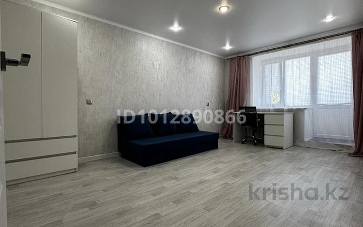 1-комнатная квартира · 31 м² · 2/5 этаж, Ихсанова 72/1 за 13 млн ₸ в Уральске, мкр Школьник — фото 2