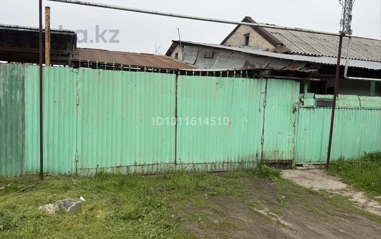 Отдельный дом · 3 комнаты · 150 м² · 8 сот., Исагулова 65 за 40 млн ₸ в Иргели — фото 2