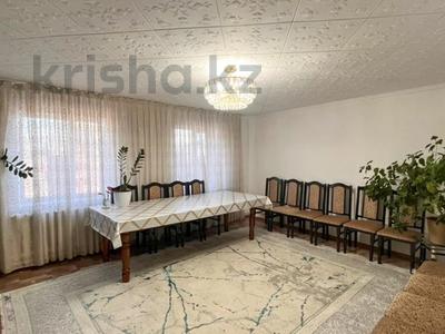 Жеке үй · 4 бөлме · 106 м² · 12 жүзд., Базарбаева 12, бағасы: 29 млн ₸ в Талдыкоргане
