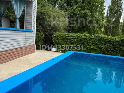 Дача · 3 комнаты · 100 м², Назарбекова 37 за 50 000 ₸ в 