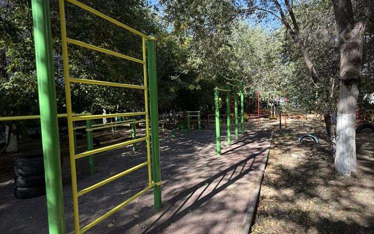 2-бөлмелі пәтер · 44 м² · 3/5 қабат, Авиагородок 16, бағасы: 12.5 млн 〒 в Актобе, мкр Авиагородок — фото 2