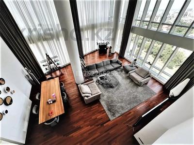 Аренда квартир посуточно в Алматы: 5-комнатная квартира · 290 м² · 21/21 этаж, Аль-Фараби 77/3 — Esentai Mall за 350 000 〒 5-комнатная квартира · 290 м² · 21/21 этаж, Аль-Фараби 77/3 — Esentai Mall за 350 000 〒 в Алматы
