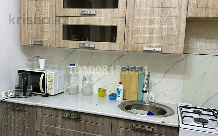 2-бөлмелі пәтер · 53 м² · 6/9 қабат, 5 мкр-н 4 — 5 мкр 4 дом, бағасы: 150 000 ₸ в Аксае — фото 5