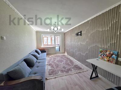 2-комнатная квартира · 44 м² · 2/5 этаж, Майкудук, Майкудук, 16й микрорайон за 9.5 млн ₸ в Караганде, Алихана Бокейханова р-н