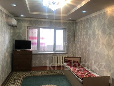 2-комнатная квартира, 65 м², 1/5 этаж, Мусабекова за 14 млн 〒 в Туркестане