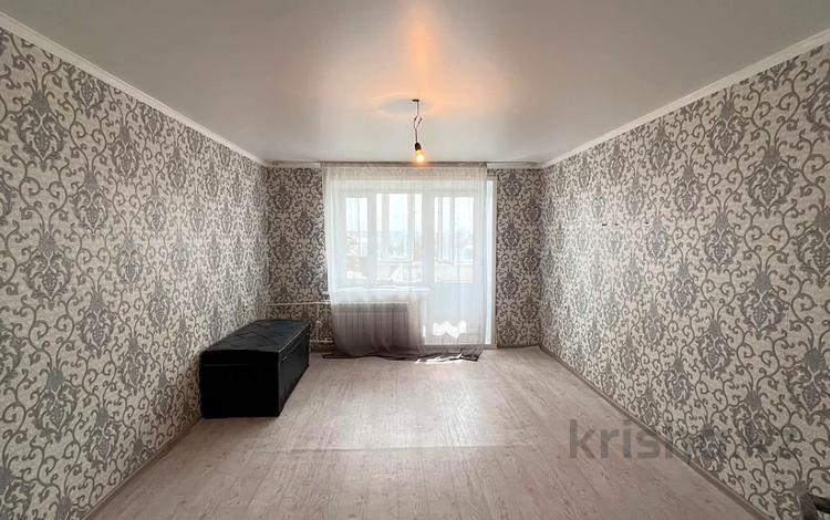 3-комнатная квартира · 59.2 м² · 6/6 этаж, 2 микрорайон за 8.5 млн ₸ в Абай — фото 9