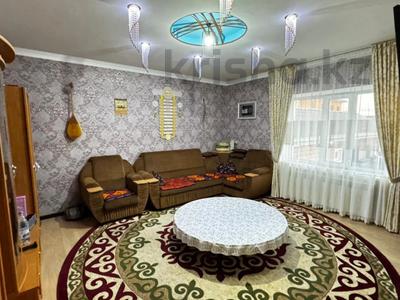 Отдельный дом · 6 комнат · 366.8 м² · 10 сот., мкр Уркер, 201 8 за 250 млн 〒 в Астане, Нура р-н